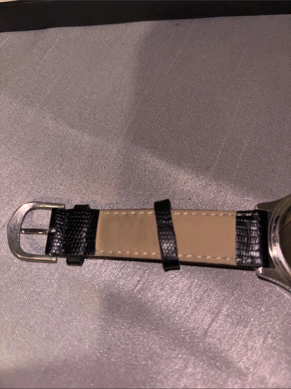 Sur La Table wristwatch